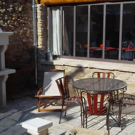Holiday home Vielles Pierres Et Detente *